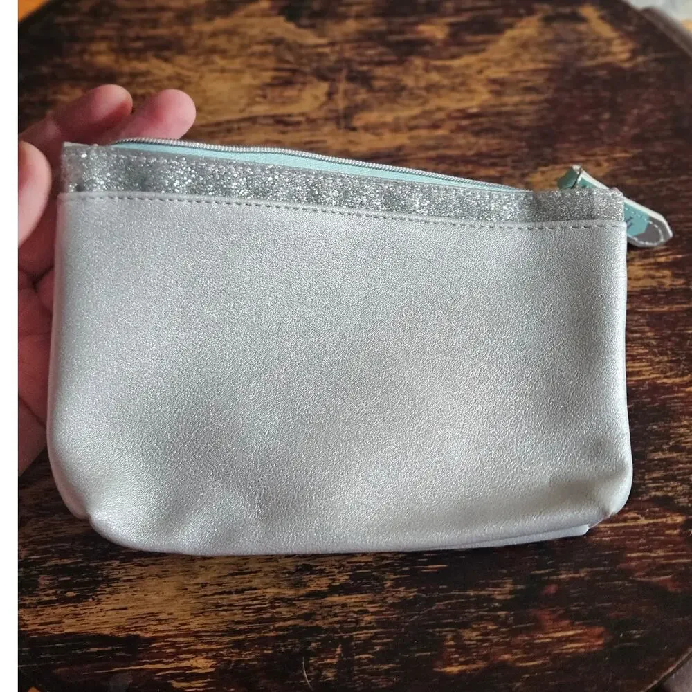 ipsy this snow